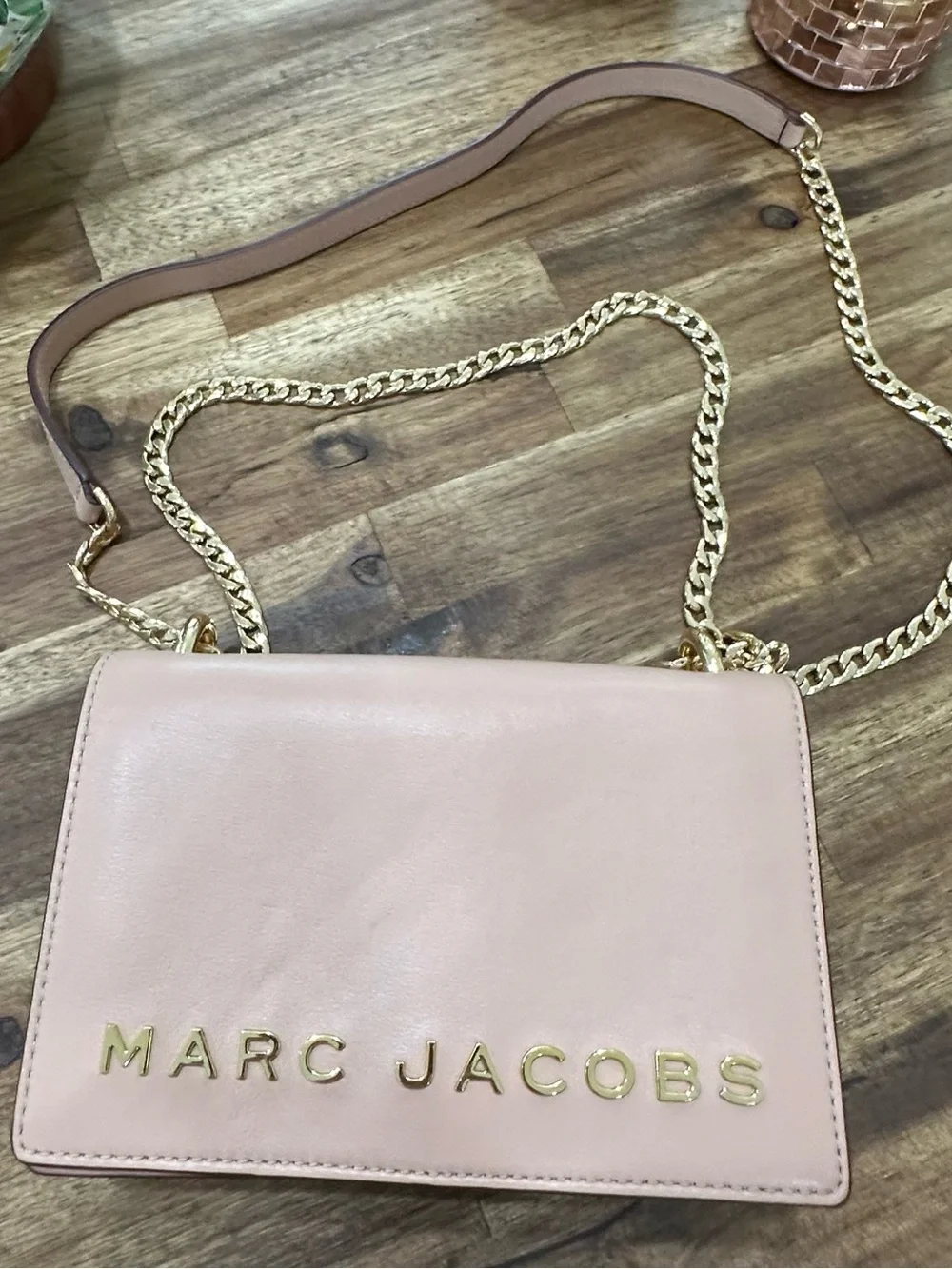 Authentic Marc Jacobs Blush Pink Leather Crossbody with Gold Logo - Picture 14 of 16